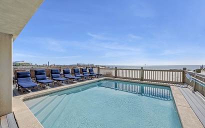 Beach Estate 10