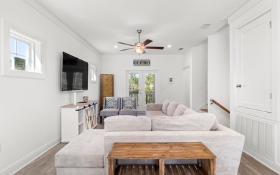 The Peach at the Beach at Summer Salt 7