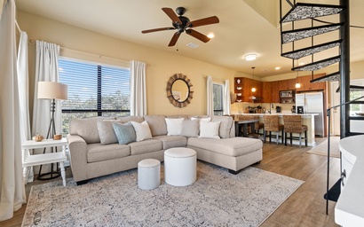 Molokai Villas Riverside 7A 8