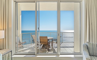 Indigo East 2005 - Junior Penthouse 5