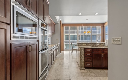 Mediterranean West 301 8