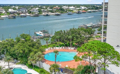 Shipwatch Riverside E104 3