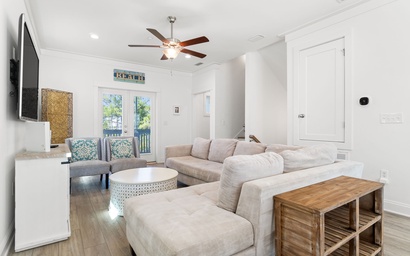 The Peach at the Beach at Summer Salt 6