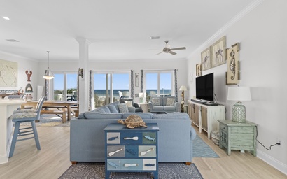 Courageous Beach House Suite D 2