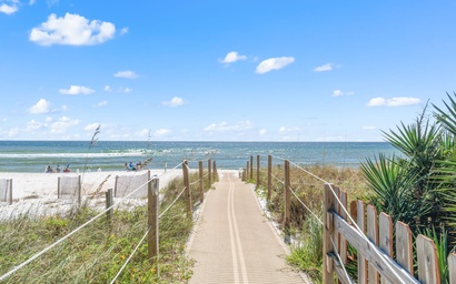 Grand Caribbean West 303 4