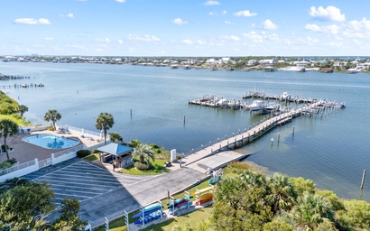 SeaSpray Riverside 813 5
