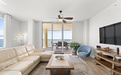 Beach Colony East 16A-Penthouse
