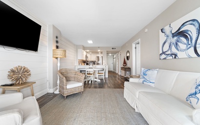 Ocean Breeze East 803 4