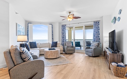 Beach Colony West 4B 4