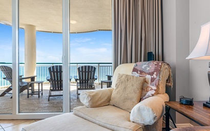 Beach Colony East 6A 4