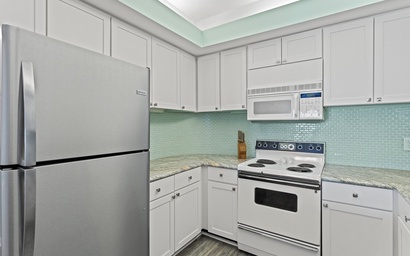 Shipwatch Riverside E1005* 10