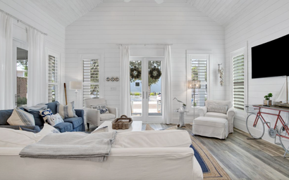 Sandy Toes on Parks Edge 2