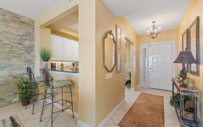 Beach Colony East 7C 7