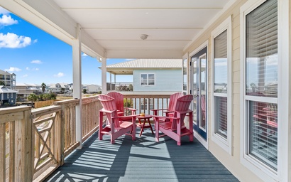 When Pigs Fly Up Beach House 3