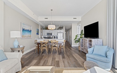 Regency Isle Penthouse 1106 9