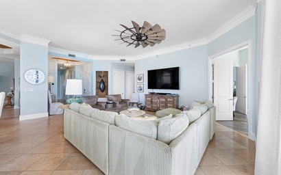 Indigo East 2104 Penthouse 6