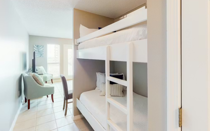 Grand Caribbean West 310 8