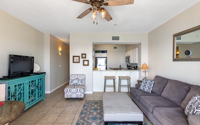 Windemere 904 Pool Side Cabana Included! 5