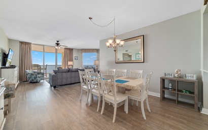 Beach Colony East 15C-Penthouse 6