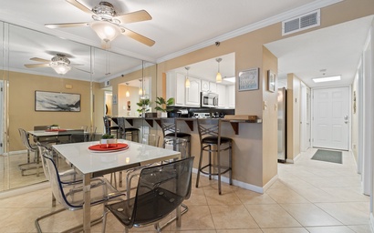 Ocean Breeze East 703 10