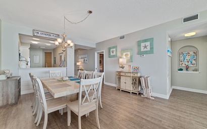 Beach Colony East 15C-Penthouse 8