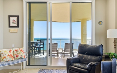 Beach Colony East 8D 8