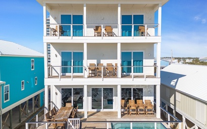 ShipFaced Beach House