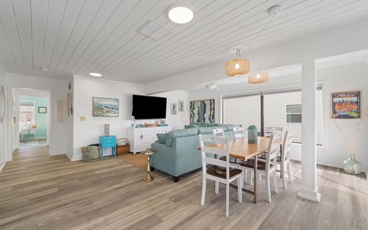 Hazel Mae's Hideaway 8