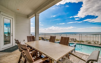 Beachfront Bliss Beach House 4