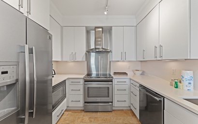 Shipwatch Riverside E905 6