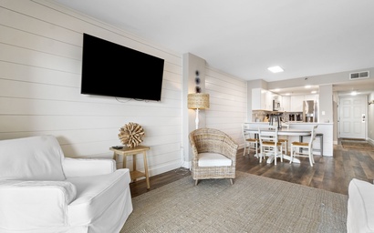 Ocean Breeze East 803 3