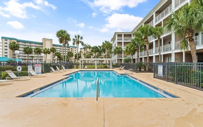 Grand Caribbean East 403 4