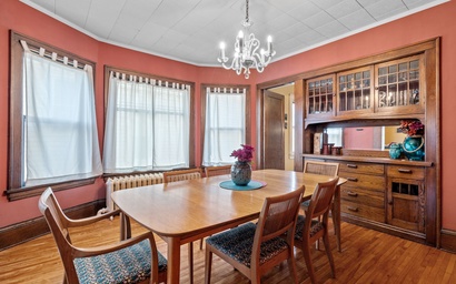 Uptown Urban Living 4