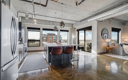 Sable 701 - Luxury Two Story Loft