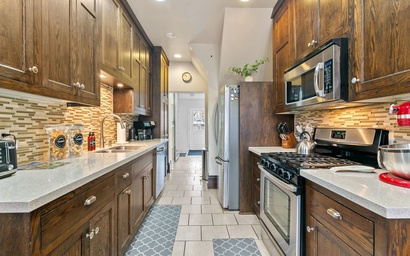 Lyndale Pleasant Getaway 2