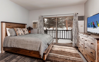 Prospector Lodge 814 5