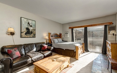 Prospector Lodge 612 3