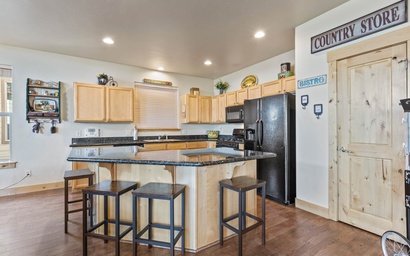Bear Hollow Village 5426 2