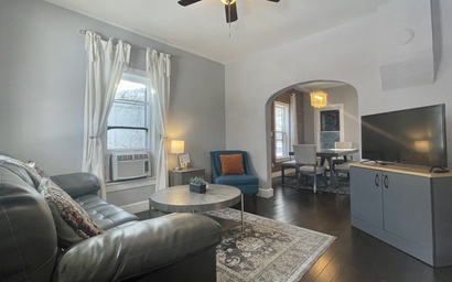 325 N. Loomis Ave