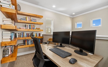 381 Osiander Street* 3