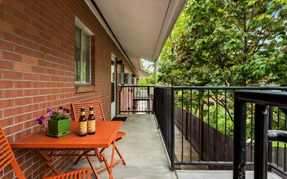 220 Peterson St. (Unit 5) 5