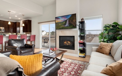 238 Osiander St. Unit D 4