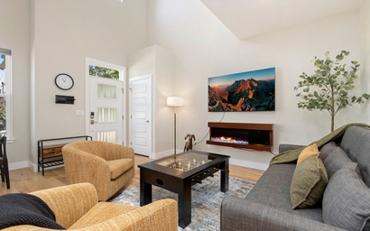 427 Osiander Street* 6