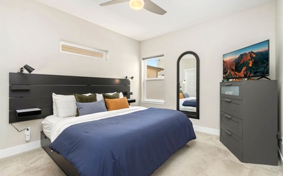 427 Osiander Street* 4