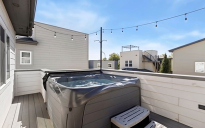 427 Osiander Street* 3