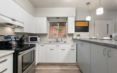 220 Peterson St. (Unit 5) 6