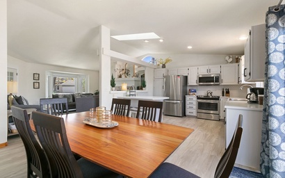 2719 Daffodil Place - Upper Only