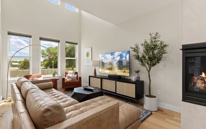 538 Cajetan Street* 6