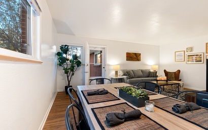 1020 Garfield St. (Suite 2) 3