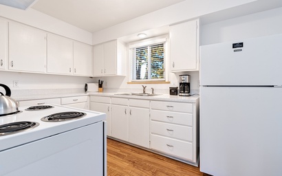 1020 Garfield St. (Suite 2) 4